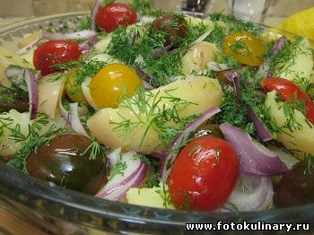 Салат картофельный с помидорами и каперсами
