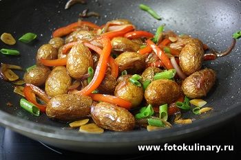 Жареный картофель по-корейски 