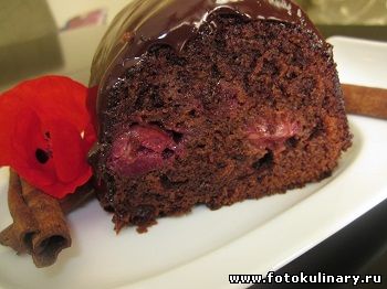 Шоколадный кекс с красным вином 